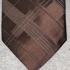 DKNY Tie 100% Silk, Mint Condition